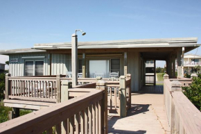 Hunker Down by Oak Island Accommodations